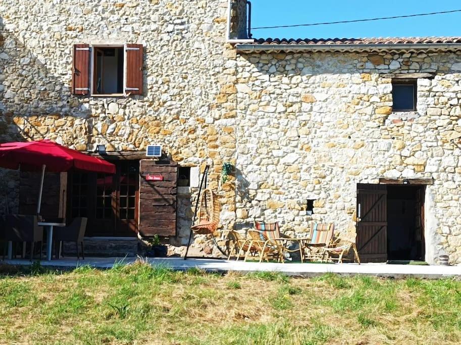 Maison De Caractere En Pierre Trigance Exterior foto